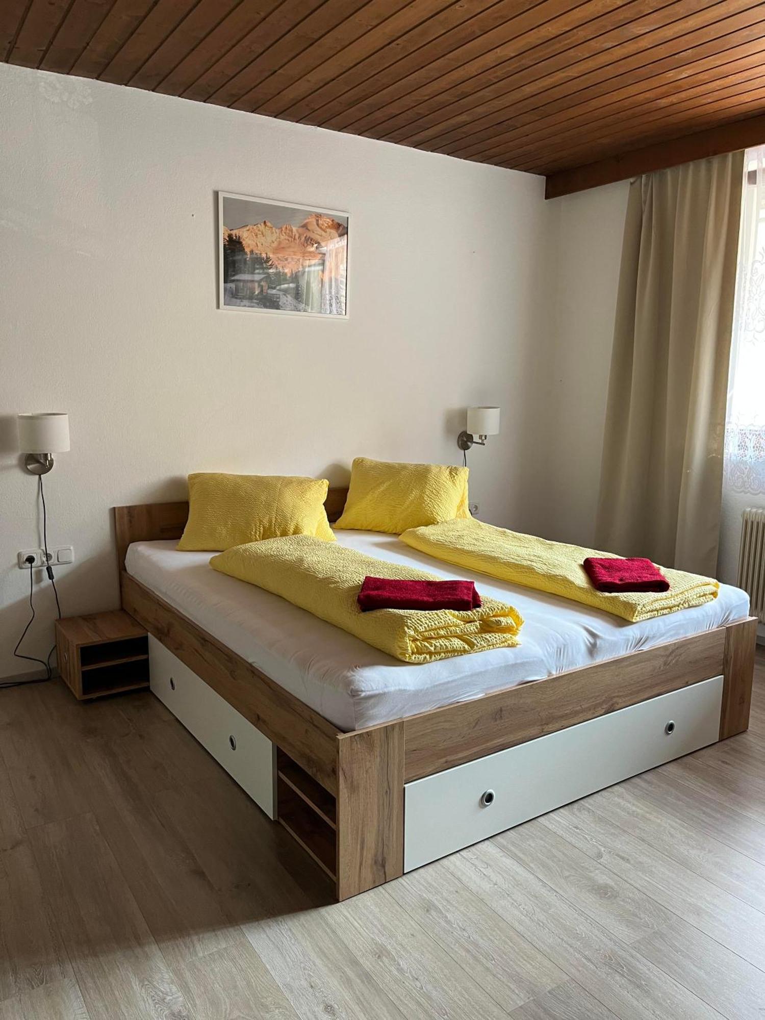 Pension Steiner, 6143 Matrei Am Brenner!!Check-In Between 15 - 21 O'Clock!! No Breakfast Muhlbachl Esterno foto