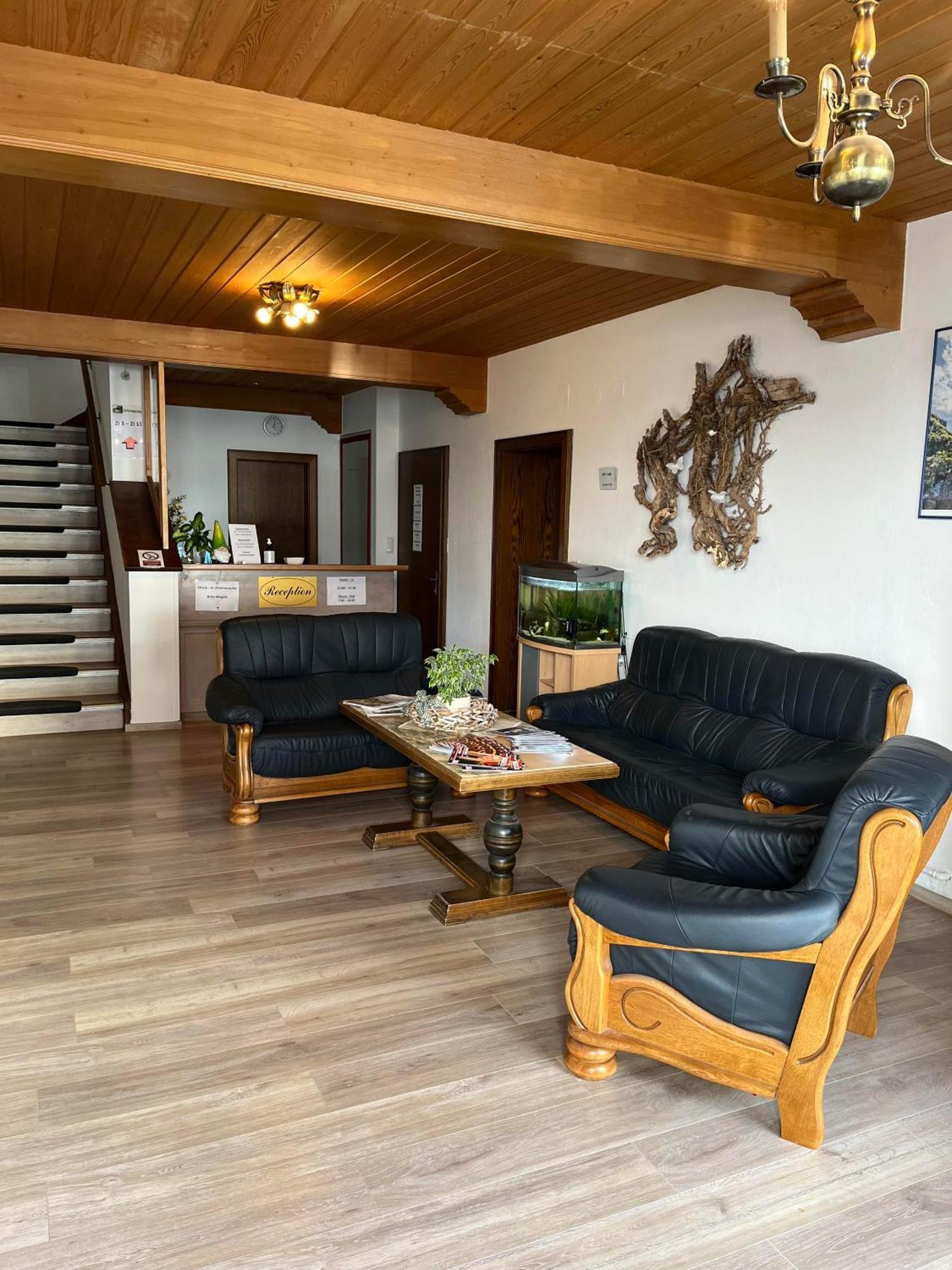 Pension Steiner, 6143 Matrei Am Brenner!!Check-In Between 15 - 21 O'Clock!! No Breakfast Muhlbachl Esterno foto