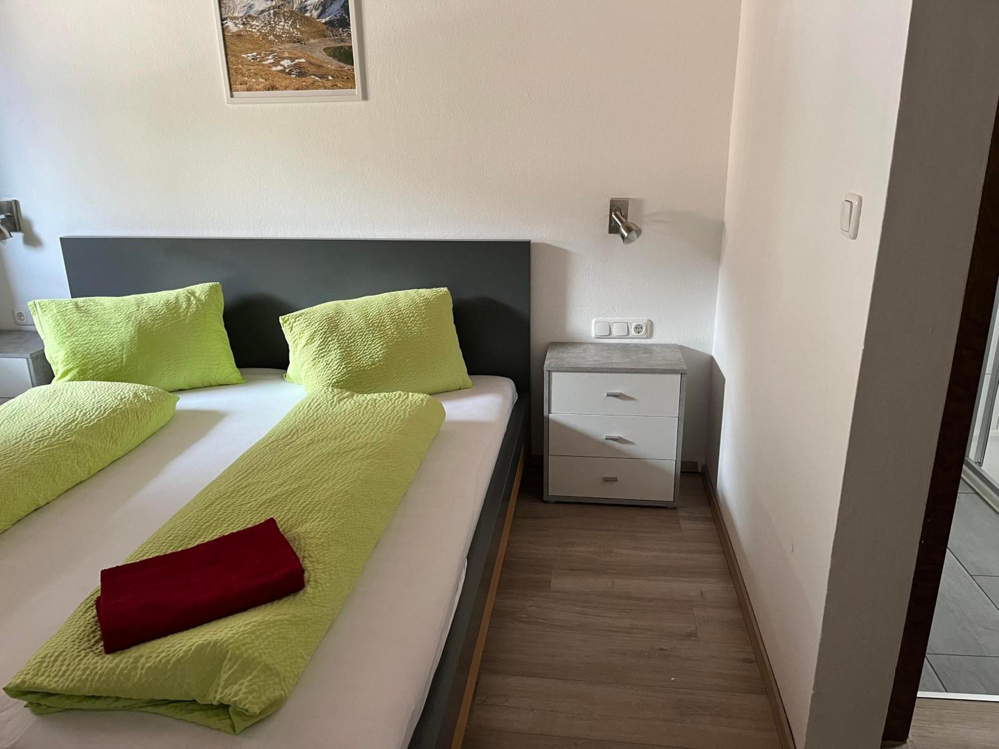 Pension Steiner, 6143 Matrei Am Brenner!!Check-In Between 15 - 21 O'Clock!! No Breakfast Muhlbachl Esterno foto