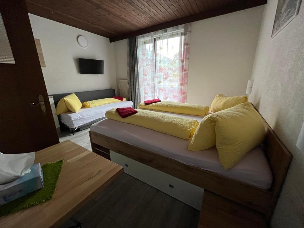 Pension Steiner, 6143 Matrei Am Brenner!!Check-In Between 15 - 21 O'Clock!! No Breakfast Muhlbachl Esterno foto