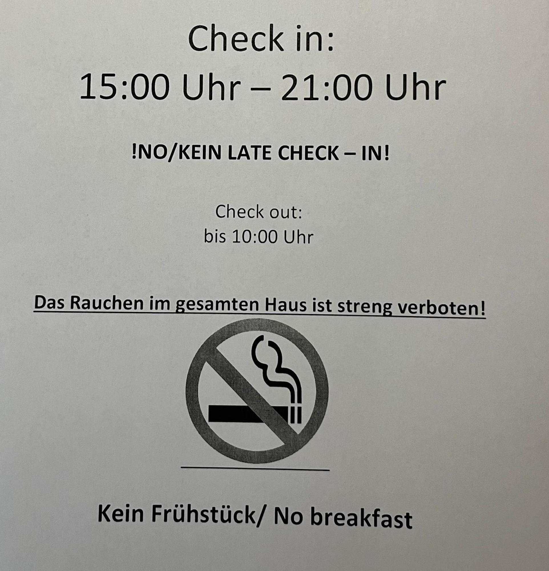 Pension Steiner, 6143 Matrei Am Brenner!!Check-In Between 15 - 21 O'Clock!! No Breakfast Muhlbachl Esterno foto